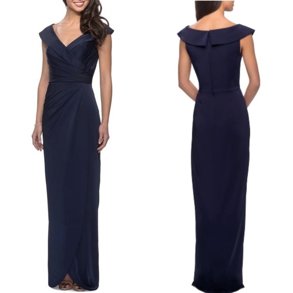 NWT La Femme 25206 Ruched Cap Sleeved Long Gown in Navy Sz. 2 - Picture 1 of 3